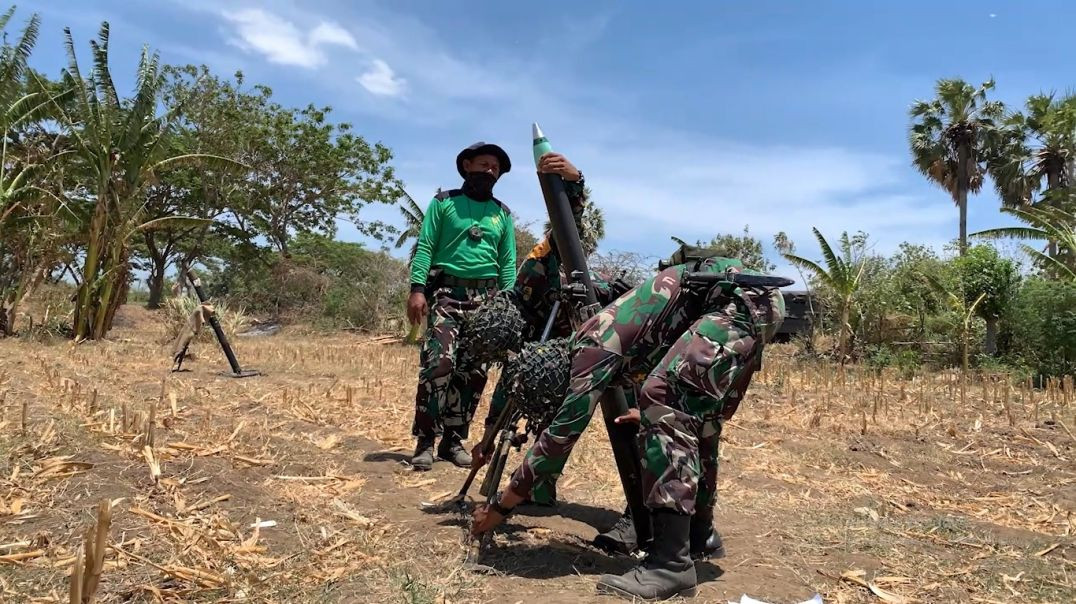 Latihan Penembakan Mortir 80 - Taruna Korps Marinir