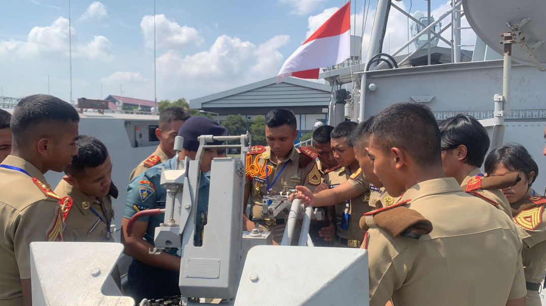 ⁣Meriam 20mm Bofors Kelas Hiu